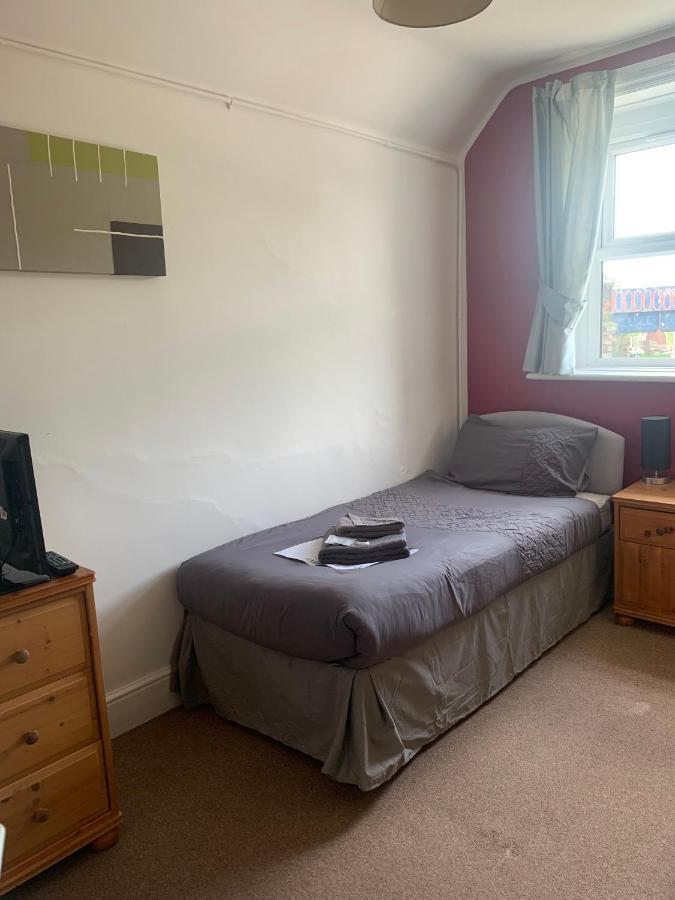 Park Inn Hotel Folkestone Bagian luar foto