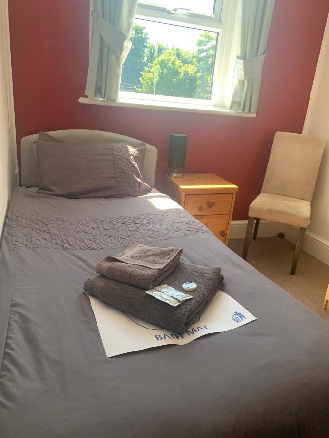 Park Inn Hotel Folkestone Bagian luar foto