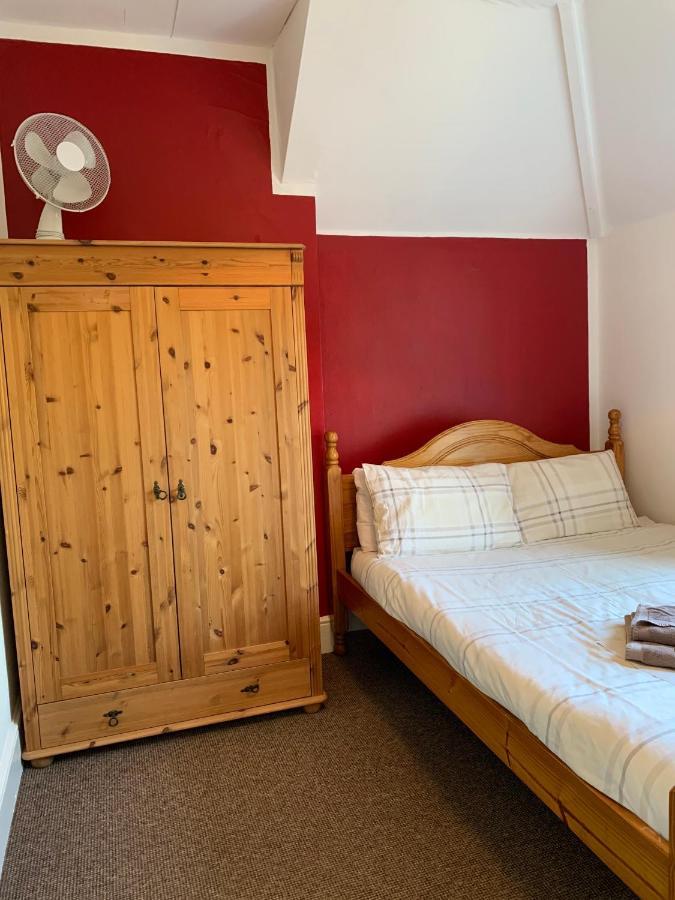 Park Inn Hotel Folkestone Bagian luar foto