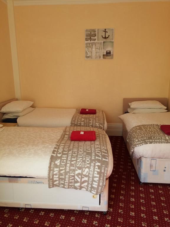 Park Inn Hotel Folkestone Bagian luar foto