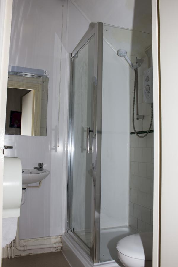 Park Inn Hotel Folkestone Bagian luar foto