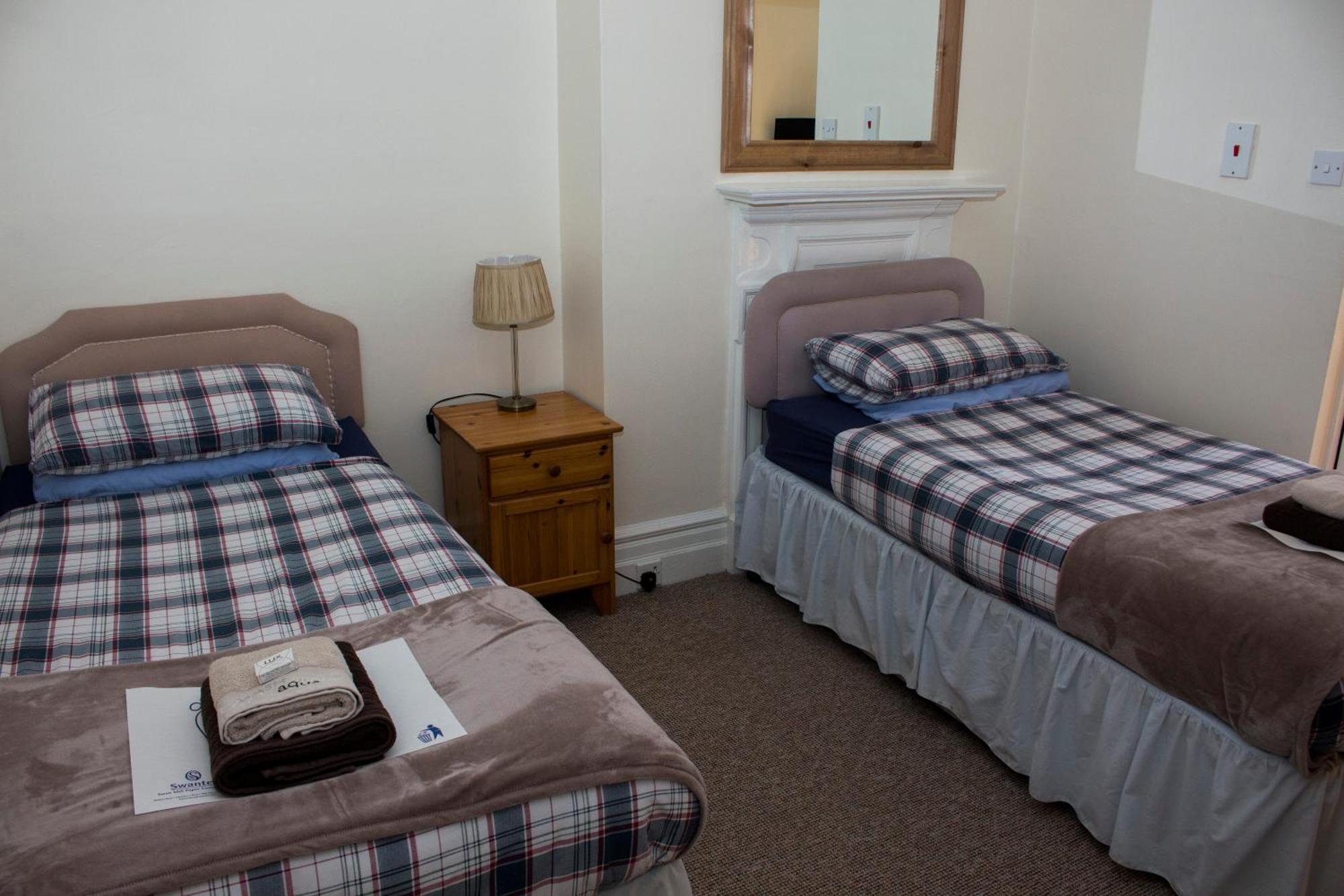 Park Inn Hotel Folkestone Bagian luar foto